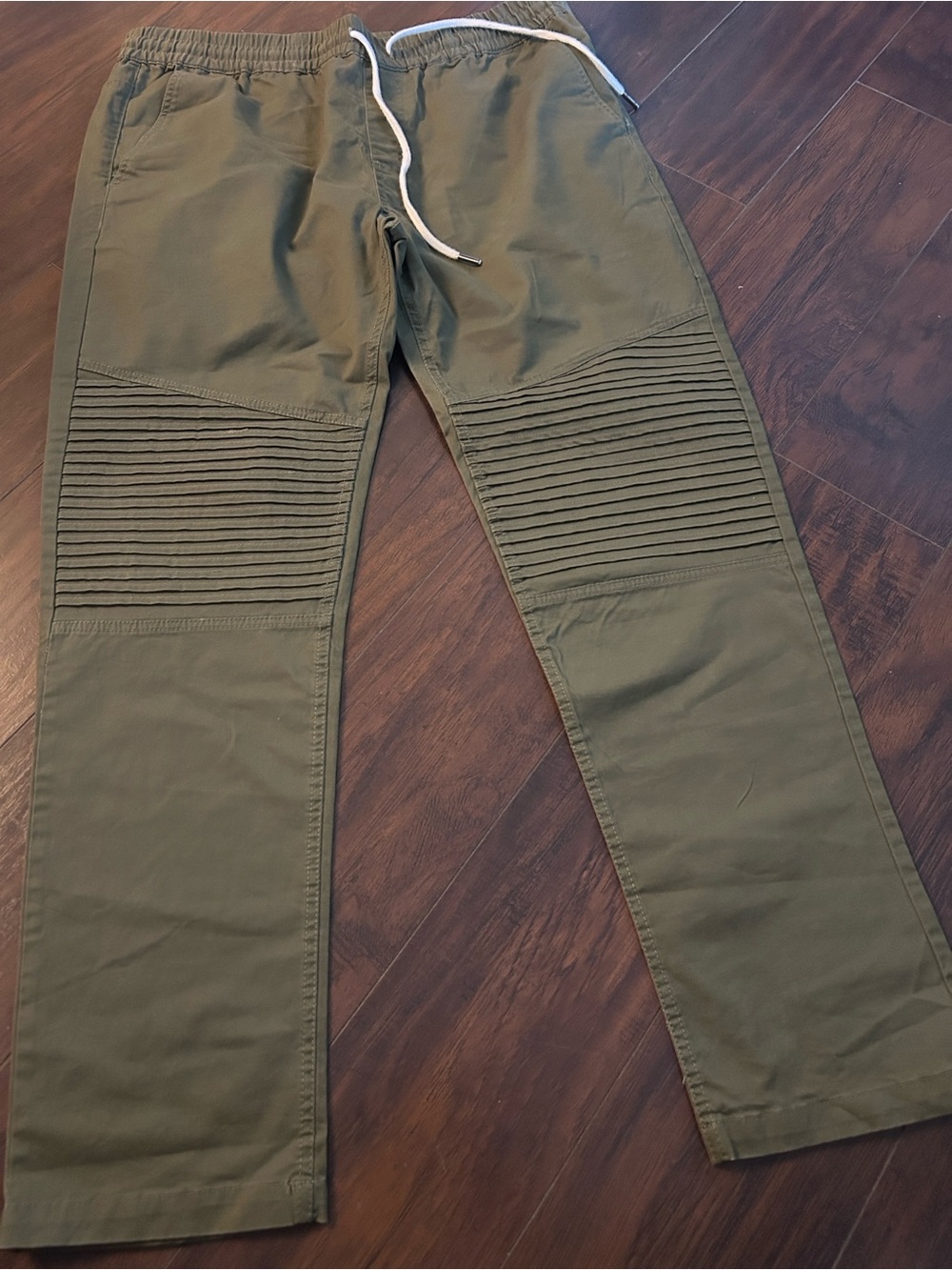 NWOT Mens Forever 21 Casual Twill Straight Leg Pants